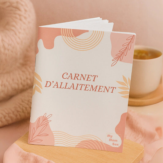 Carnet d’allaitement aux couleurs douces et motifs abstraits, conçu pour suivre les tétées, les quantités de lait et le ressenti quotidien. Marqué "My Mom Box".