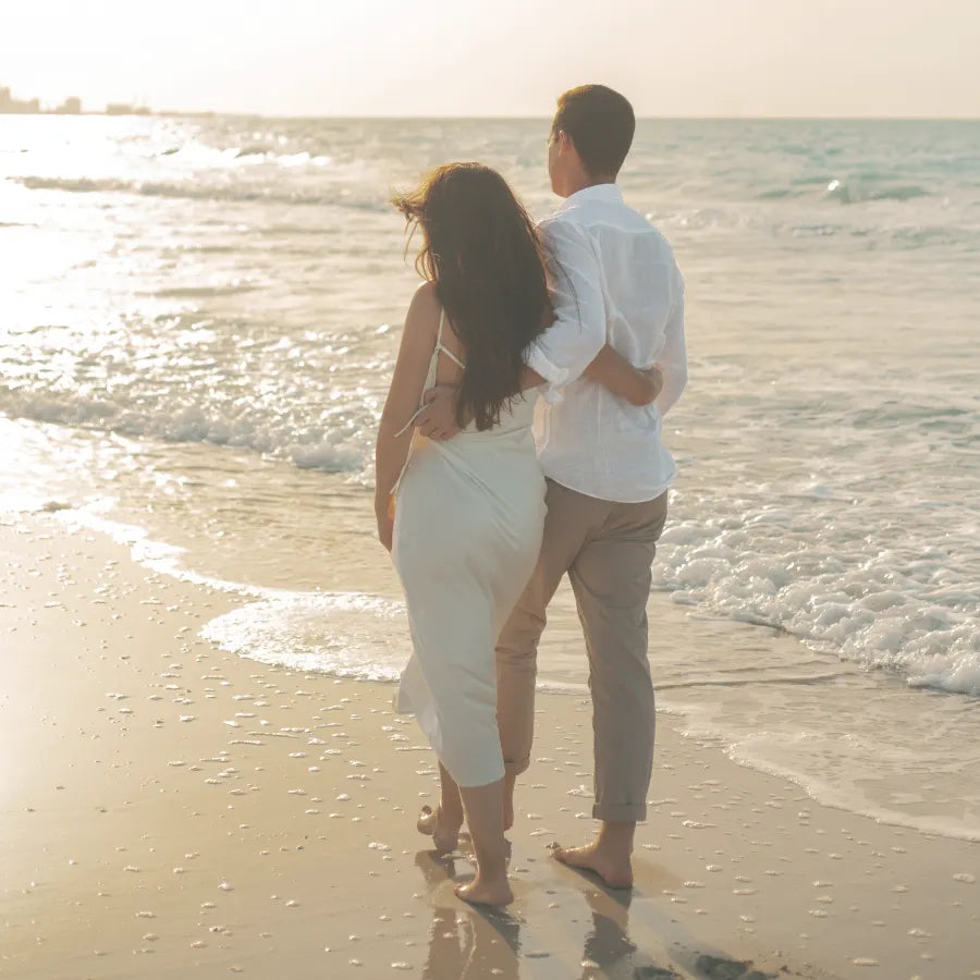 couple sur la plage 
